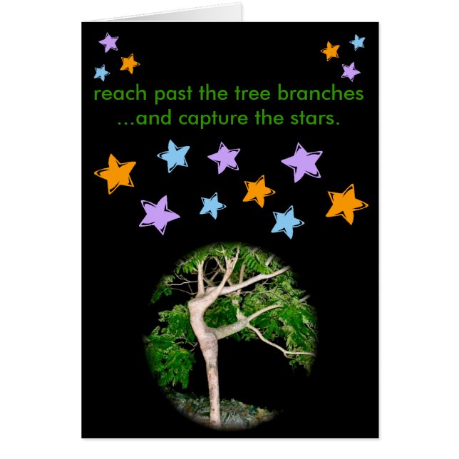 Alcance más allá de las ramas de árbol… (Frente)