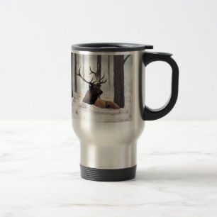 Alces "fríos" de Bull en taza del viaje de la