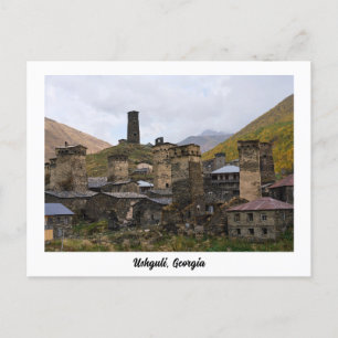 Aldea de Ushguli en Svaneti, postal de Georgia