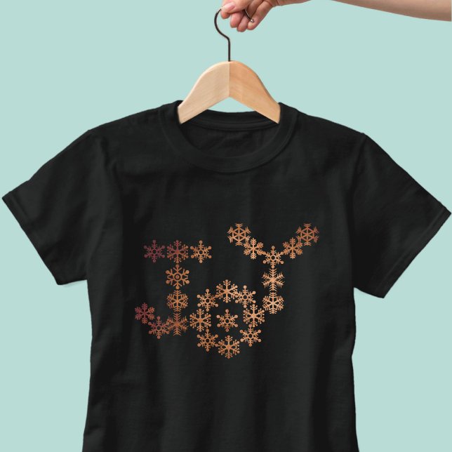 Alegre camiseta festiva de Navidades con copo de n (Joy to the world! And if your name is Joy & you love faux foil snowflakes- this is the shirt for you)