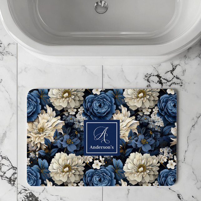 Alfombra de baño personalizada con flores azules d (Designer Blue Flowers Personalized Bath Mat)