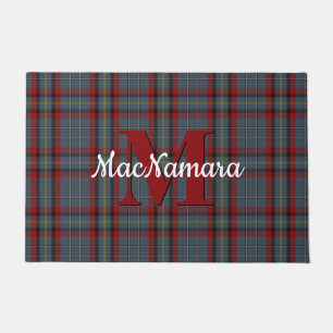 Alfombra de bienvenida con monograma de Clan MacNa