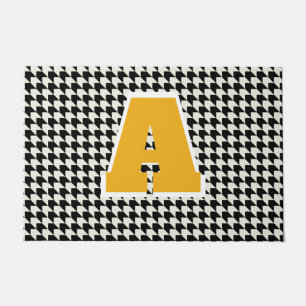 Alfombra de monograma con estampado de dientes de