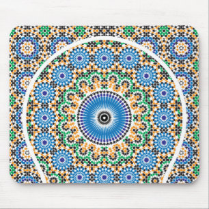 Alfombra decorada en mosaico