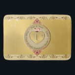 Alfombrilla De Baño 1.ᵉʳ Aniversario Boda Bath Mat<br><div class="desc">¿Tratando de encontrar esa bata única del 50 aniversario del boda? Entonces,  ¡tal vez mi emblema dorado original con un florecimiento metálico impreso en las bañeras personalizados de Zazzle será sólo el regalo que estás buscando!</div>