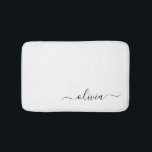 Alfombrilla De Baño Black White Modern Script Girly Monograma Nombre<br><div class="desc">Matas de Baño de Monograma de Guión Simple en Blanco y Negro. Esto hace que la graduación perfecta, el cumpleaños, el boda, la ducha de novia, el aniversario, la ducha de bebé o la fiesta de soltera sea un regalo para alguien que ama el lujo glam y los estilos de...</div>