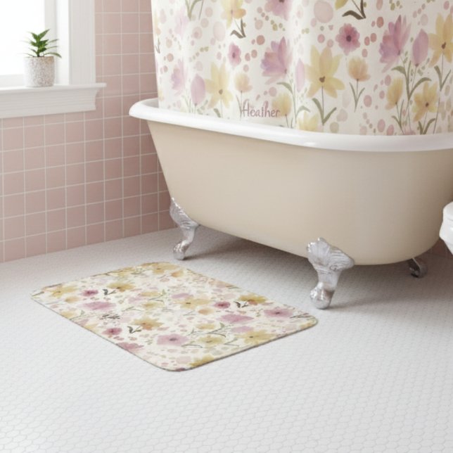 Alfombrilla De Baño Boho Soft Pink Watercolor Wildflower  (Subido por el creador)