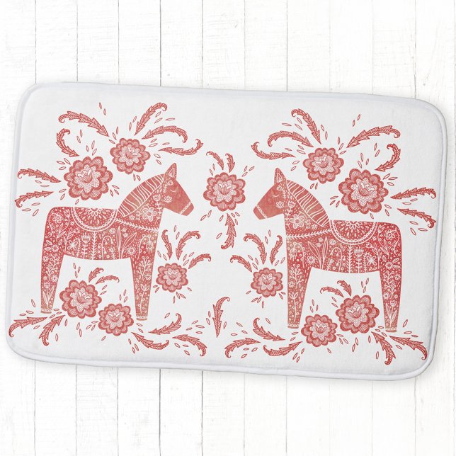 Alfombrilla De Baño Caballo de dala sueco rojo y blanco (Swedish Dala Horse folk art red and white bath mat)