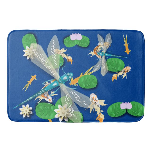 Alfombrilla De Baño Carpa Koi, Nenúfar y Libélulas Azules  (Anverso)