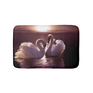 Alfombrilla De Baño Cisnes cariñosos que forman un corazón