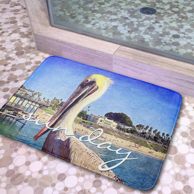 Alfombrilla De Baño Cute Beach Pelican Bird Photo Sun Day Script (Subido por el creador)