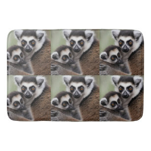 Alfombrilla De Baño **"El amor de una madre: Mami y bebé Lemur Cudling