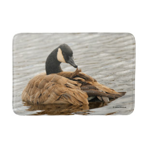 Alfombrilla De Baño El ganso de Canadá en el lago