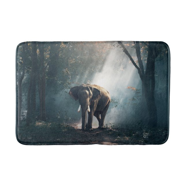 Alfombrilla De Baño Elefante asiático en un aclaramiento forestal ilum (Anverso)