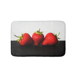 Alfombrilla De Baño Fresas En Blanco Sobre Bmcna Negra