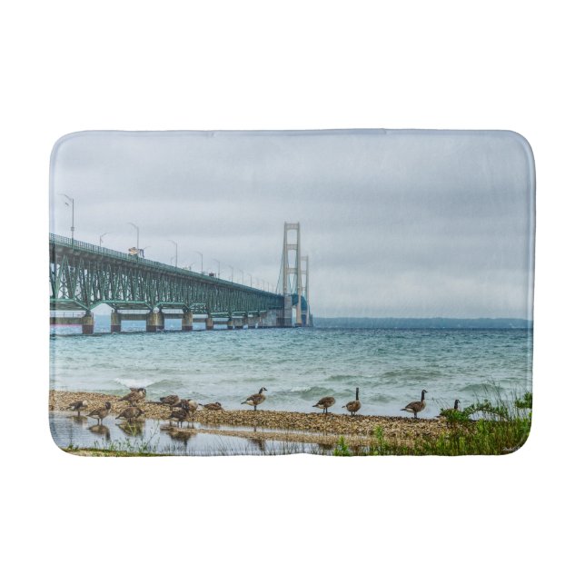 Alfombrilla De Baño Geese En Mighty Mac (Anverso)