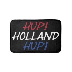 Alfombrilla De Baño Hup Holland colgado sobre la bandera de la NLD en