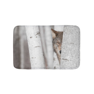 Alfombrilla De Baño Lobo gris (lupus de Canis) detrás del árbol