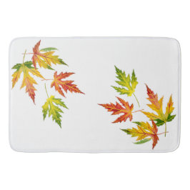 Alfombrilla De Baño Maple plateado en una tina de baño