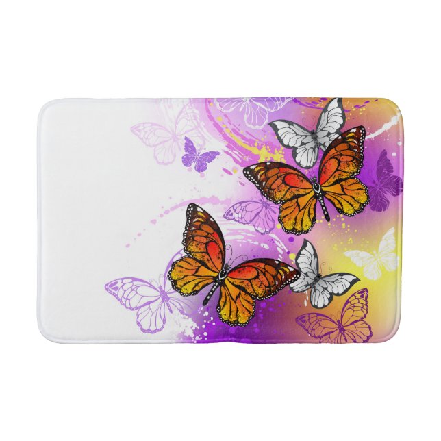 Alfombrilla De Baño Mariposas monarcas en fondo morado (Anverso)