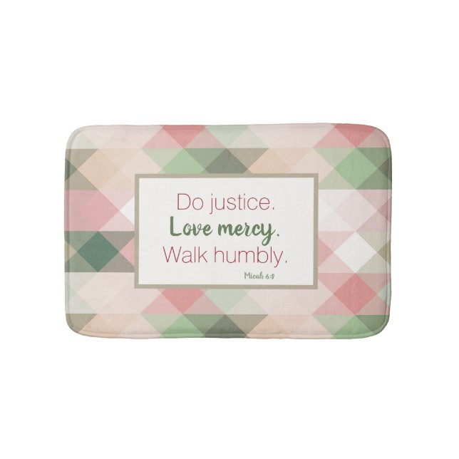 Alfombrilla De Baño Micah 6:8 Mat de baño geométrico de diamante rosa (Anverso)
