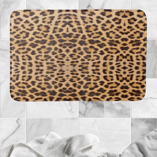 Alfombrilla De Baño moda giratoria salvaje safari moda leopardo impres (girly chic wild safari fashion leopard print bath mat)