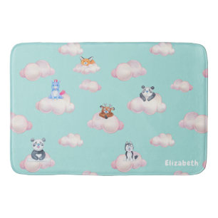 Alfombrilla De Baño Monograma De Animales Cutáneos En Nubes