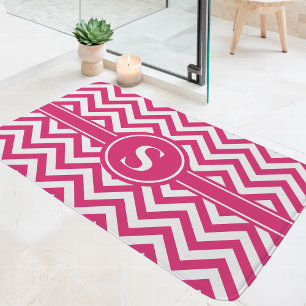 Alfombrilla De Baño Monograma de Chevron Rosa Brillante y Blanco