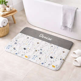 Alfombrilla De Baño Monograma de flor silvestre acuarela gris azul