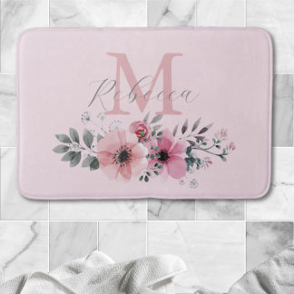 Alfombrilla De Baño Monograma floral de color de agua rosada de moda
