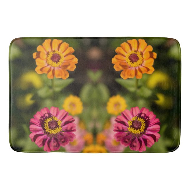 Alfombrilla De Baño Naranja y zinnias rosas en flor (Anverso)