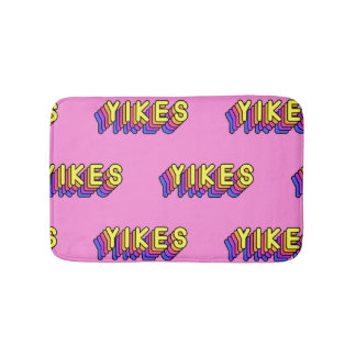 Alfombrilla De Baño Palabras De Yikes: Papel De Techo Rosa Vintage.