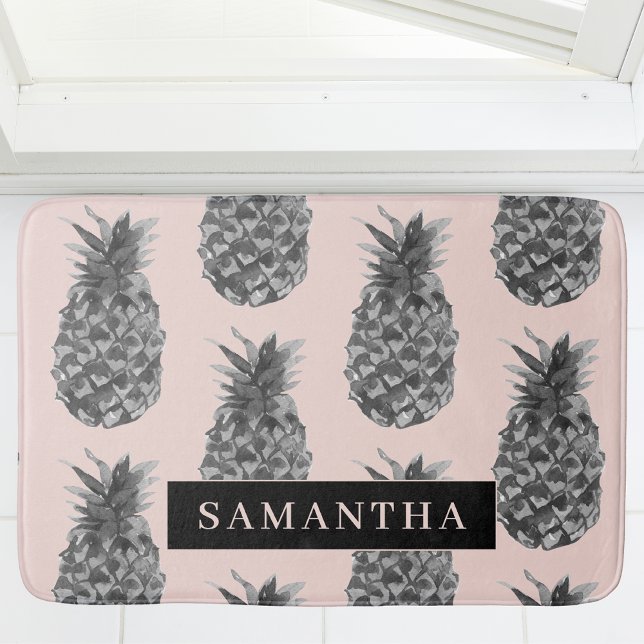 Alfombrilla De Baño Patrón de piña rosa y gris tropical con nombre (Subido por el creador)
