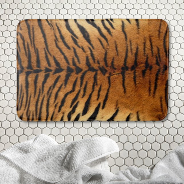 Alfombrilla De Baño Pieles de animales de la jungla tribal Tigre Impri (Tribal jungle animal fur Tiger Print Bath Mat)