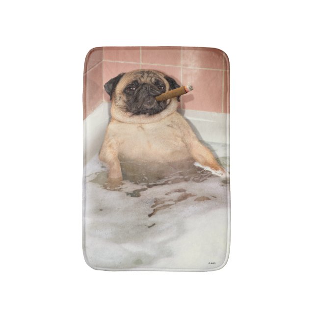 Alfombrilla De Baño Pug Tomando Baño De Burbujas (Frente vertical)