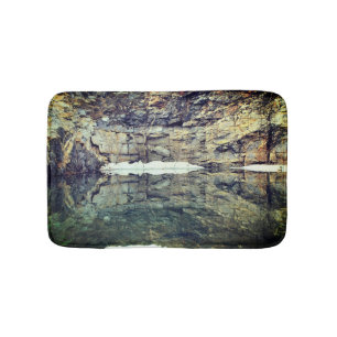 Alfombrilla De Baño Reflexiones sobre el Muro del Cliff Rock en la Nat