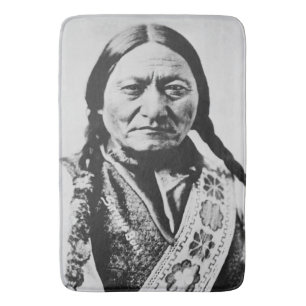 Alfombrilla De Baño Renuncia el Jefe de Lakota: Sentando el Fuerte Bul