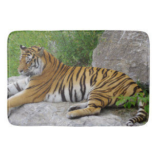 Alfombrilla De Baño Tigre Siberiano Relajándose en una Roca
