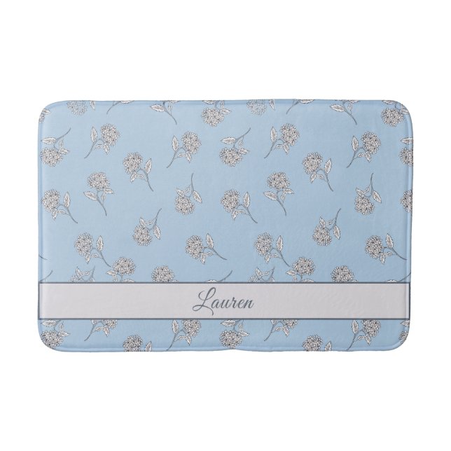 Alfombrilla De Baño Timeless Botanical Bloom Soft Blue Monogram  (Anverso)