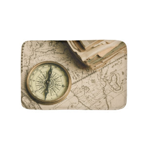 Alfombrilla De Baño Viejo compás sobre mapa antiguo