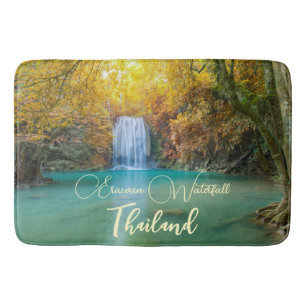 Alfombrilla De Baño Vista de otoño de la cascada de Erawan en Tailandi