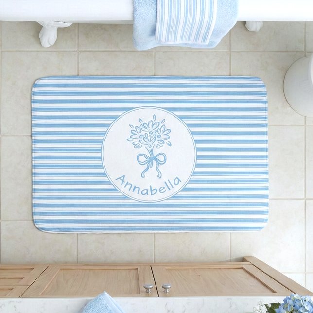 Alfombrilla De Baño Whimsical Blue White Stripe Preppy Monogram (Subido por el creador)