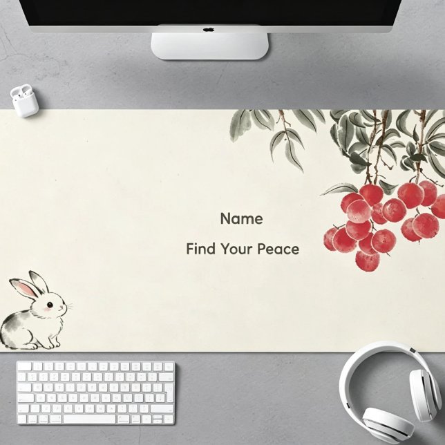 Alfombrilla de escritorio personalizada simple mod (Personalized Simple Modern Ink‑Wash Bunny Lychee Large Desk Mat)
