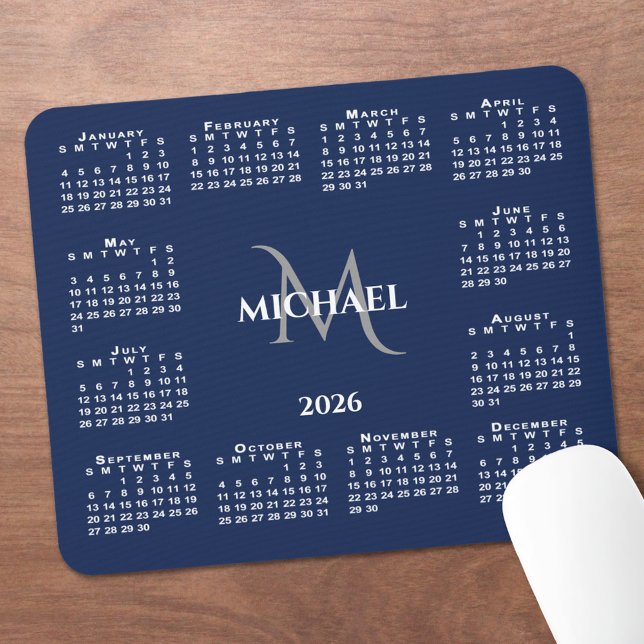 Alfombrilla De Ratón 2026 Calendar Chic Monogram Name on Navy Blue (2026 Calendar Chic Monogram Name on Navy Blue Mouse Pad, in situ)
