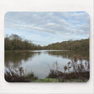 Alfombrilla De Ratón A peacful lake..