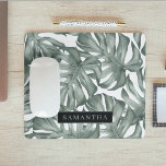 Alfombrilla De Ratón Acuarela Tropical Oasis Moderno Patrón de hojas<br><div class="desc">Presentamos nuestra colección de patrones de acuarela tropical de Oasis moderno, ahora disponible en Zazzle! Sumérjase en la vibrante belleza de la naturaleza con estos impresionantes productos con un toque contemporáneo en el follaje tropical.Elija entre una amplia gama de productos para satisfacer sus necesidades y estilo personal. Ya sea que...</div>