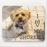 Alfombrilla De Ratón Amo Mi Shorkie | Foto completa<br><div class="desc">Este lindo y moderno sepad presenta una adorable foto de un Shorkie con una corbata de arco... y el texto, "I Love (Heart) my Shorkie". ¡Fácil de personalizar del texto para cualquier raza de perro! Reemplace la foto con una de las tuyas o váyase como está (este es mi lindo...</div>