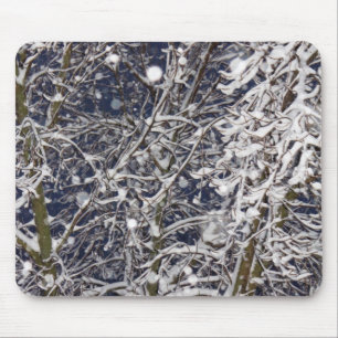 Alfombrilla De Ratón Árbol de Blizzard con ramas cubiertas de nieve Fot