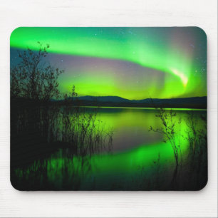 Alfombrilla De Ratón Aurora boreal reflejada en el lago