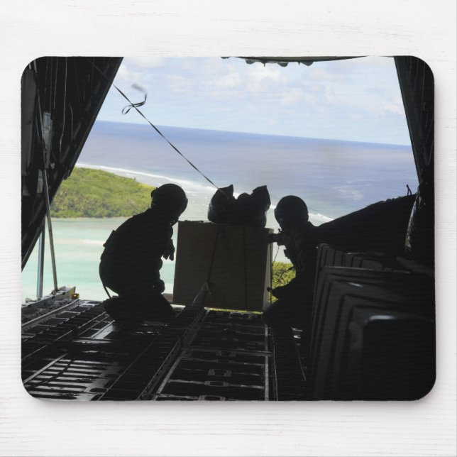 Alfombrilla De Ratón Aviones sacan una paleta de artículos donados (Frente)